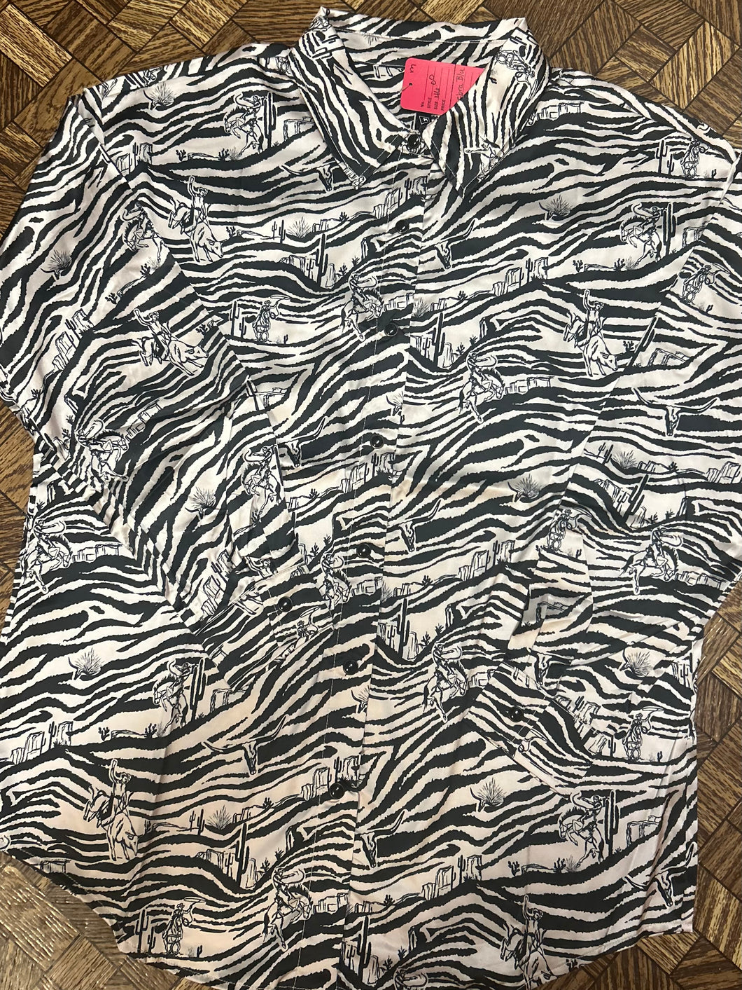 Zebra Button Up - L
