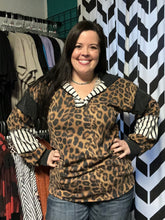 Load image into Gallery viewer, Cheetah Ribbed Hoodie- S-3X