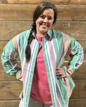 Load image into Gallery viewer, Vintage Button Up - M &amp; L