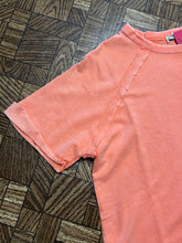 Load image into Gallery viewer, Plum T - L