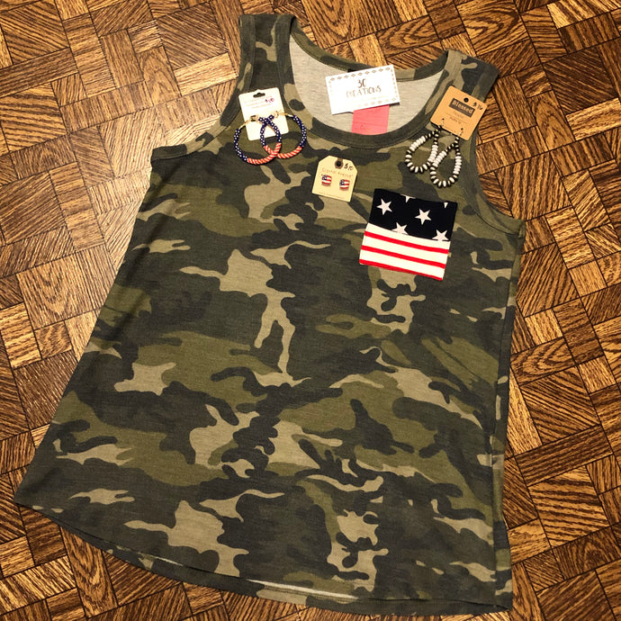 Camo/USA Tank - L - Runs Big!